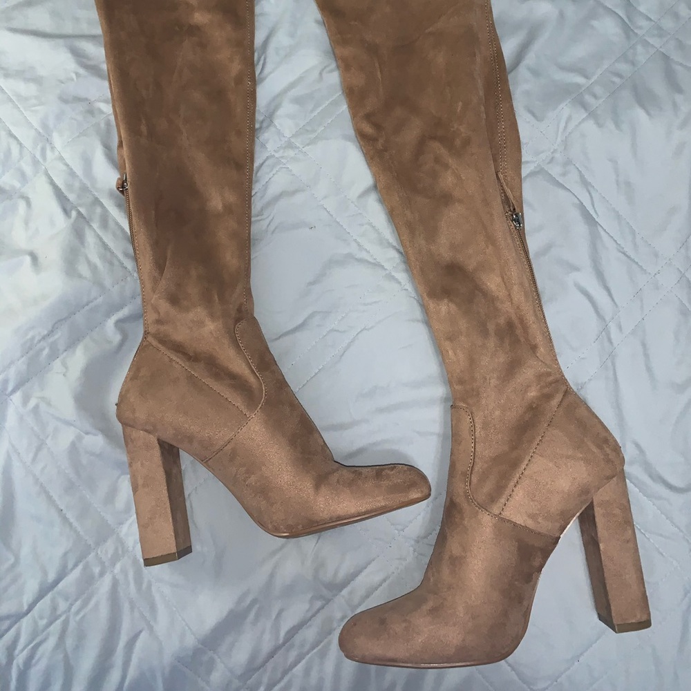 Nude heel boots